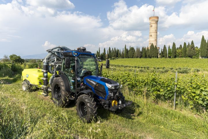 Landini REX4-120 GT Roboshift - Zdobywca Tytułu Tractor of the Year 2024 w Kategorii Best Of Specialized